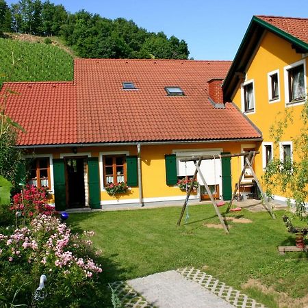 Weingut Stoff Bed and Breakfast Kitzeck im Sausal Buitenkant foto