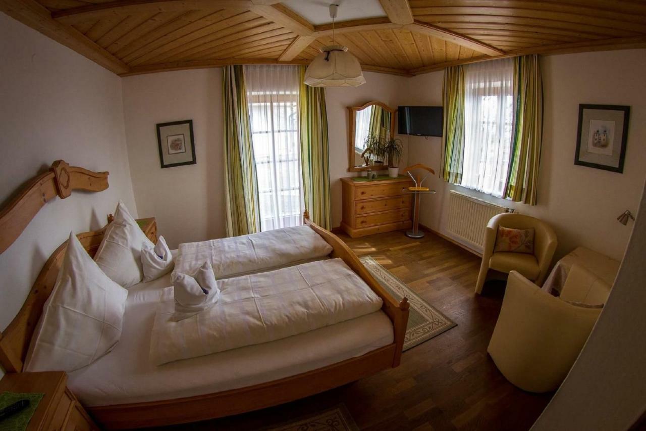 Weingut Stoff Bed and Breakfast Kitzeck im Sausal Buitenkant foto